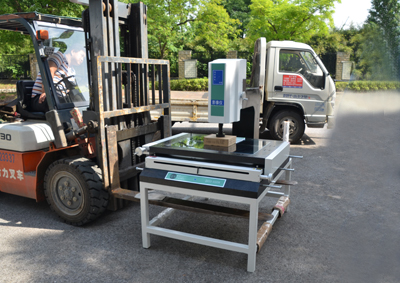 手動(dòng)7050影像測(cè)量?jī)x